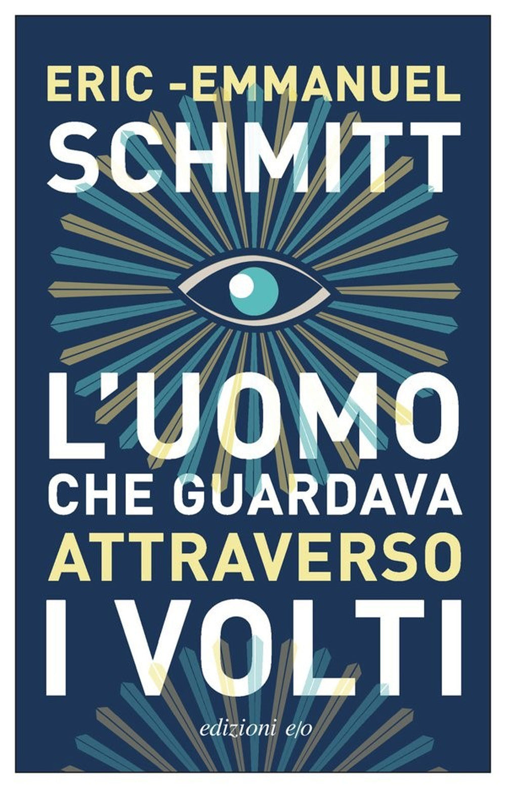 L'uomo che guardava attraverso i volti.